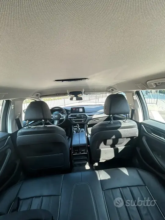 BMW 520 Touring 2019 photo 4