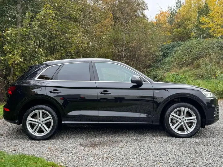 Audi Q5 2018 photo 3