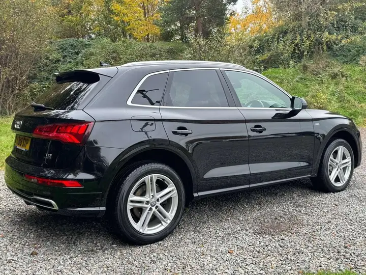 Audi Q5 2018 photo 5