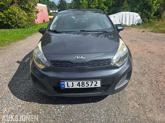 Kia Rio 2013 photo 2