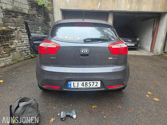 Kia Rio 2013 photo 5