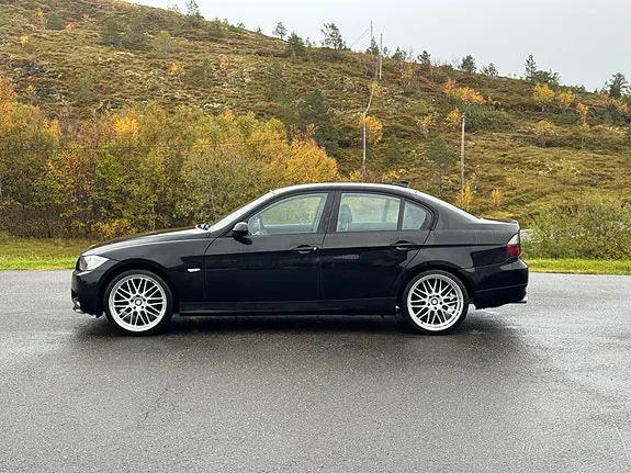 BMW 320I 2006 photo 3