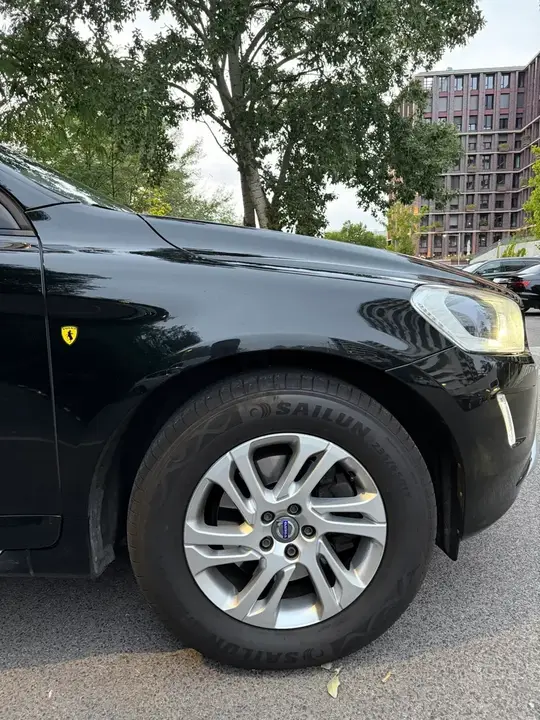 Volvo Xc60 2017 photo 3
