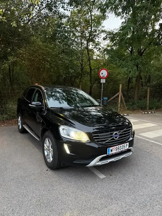 Volvo Xc60 2017 photo 2