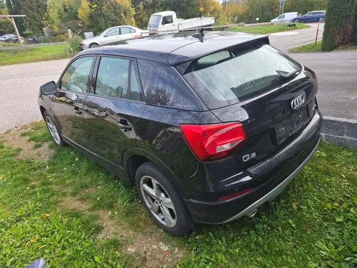 Audi Q2 2018 photo 2