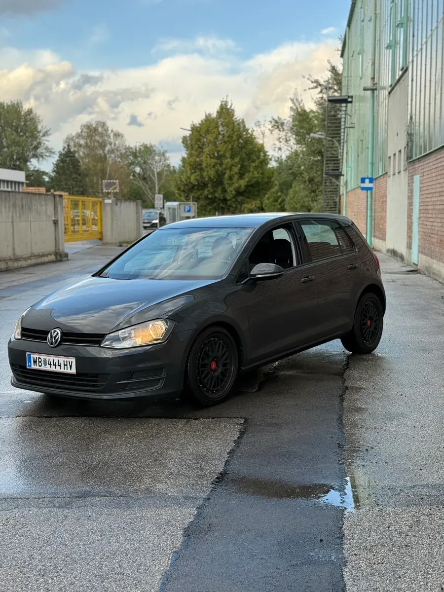 Volkswagen Golf 2016 photo 2