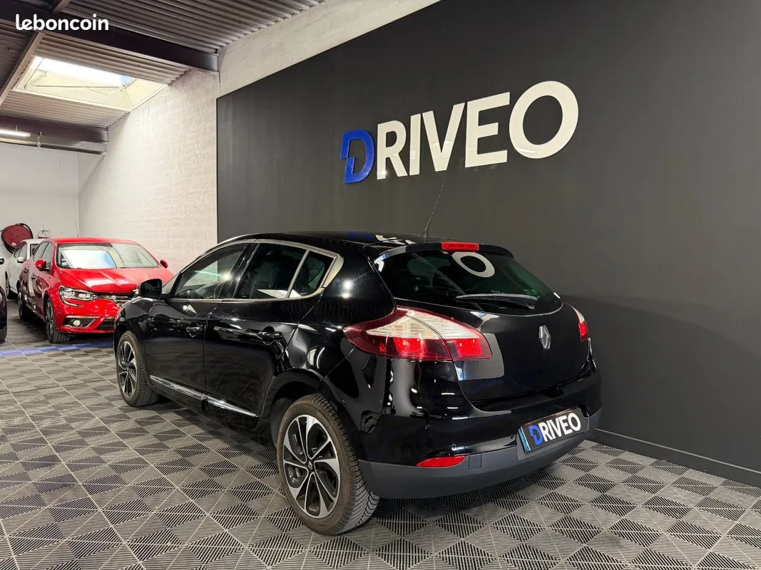 Renault Megane 2015 photo 3