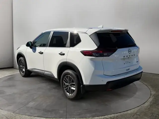 Nissan Rogue 2024 photo 3