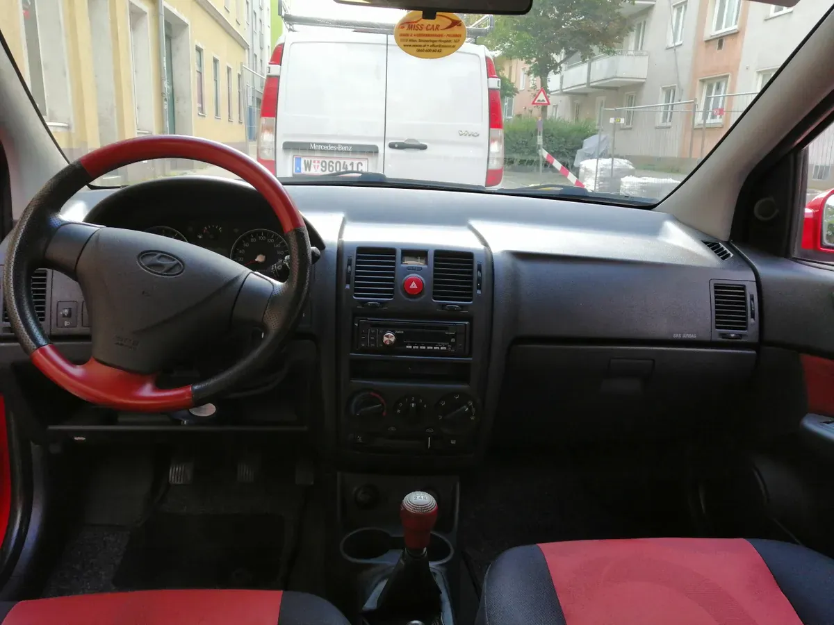 Hyundai Getz 2009 photo 3