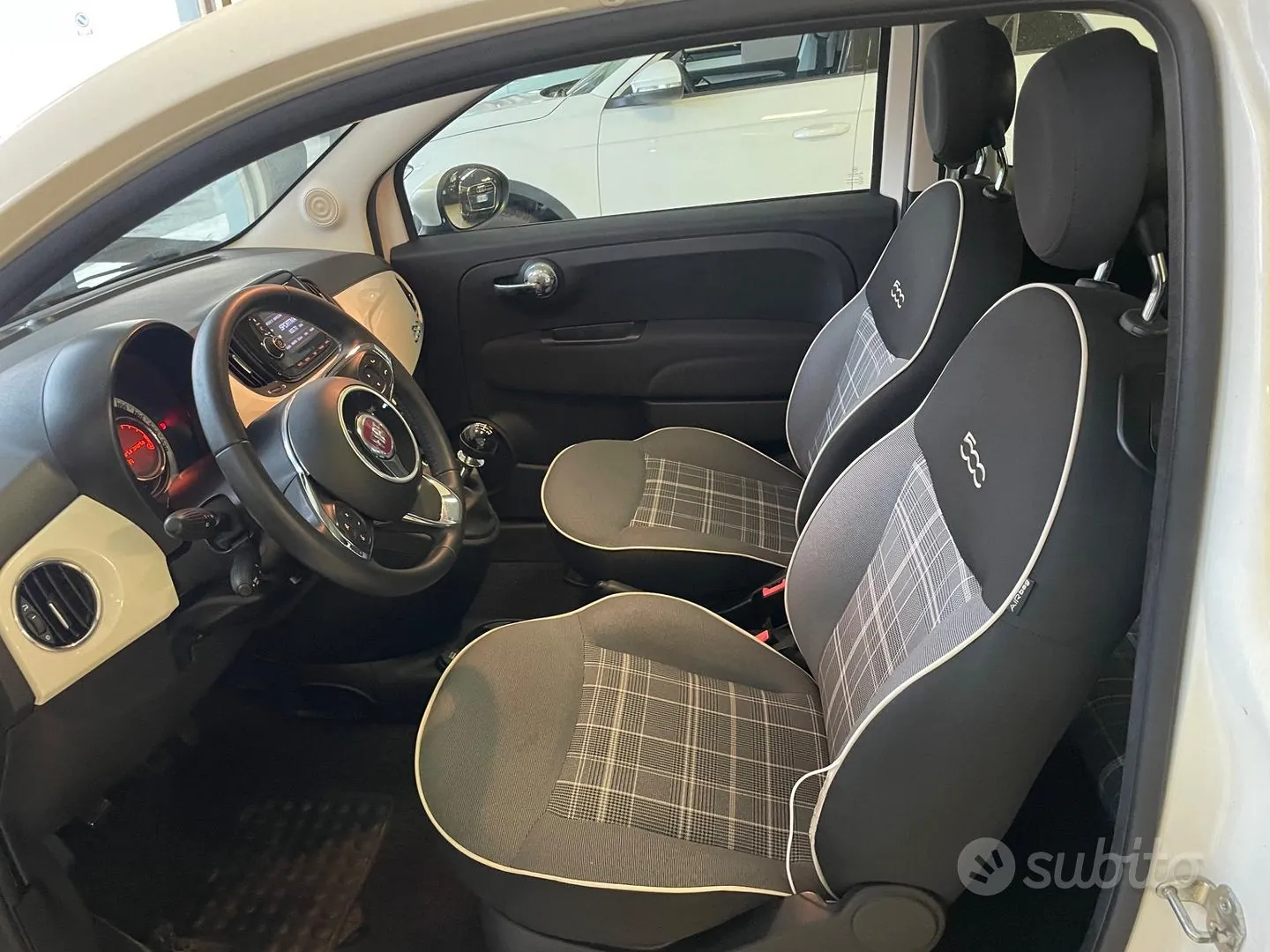 Fiat 500 2018 photo 5