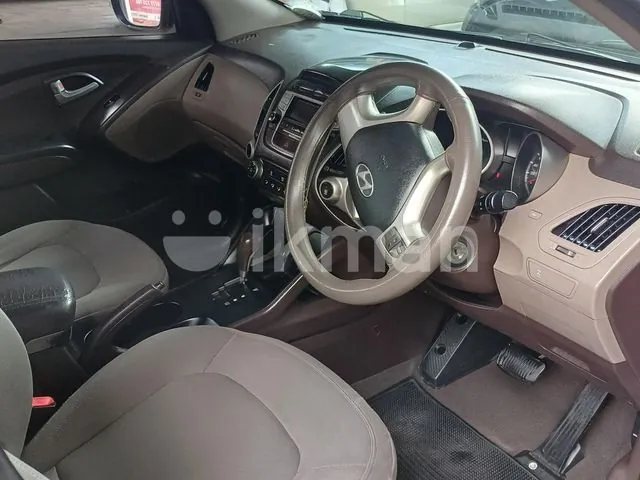 Hyundai Tucson 2011 photo 3