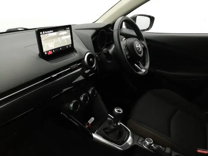 Mazda Mazda2 2023 photo 5