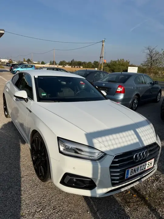 Audi A5 2019 photo 2