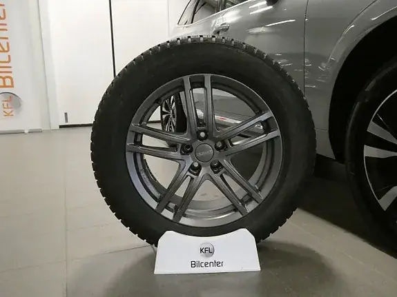 Volvo Xc60 2024 photo 2