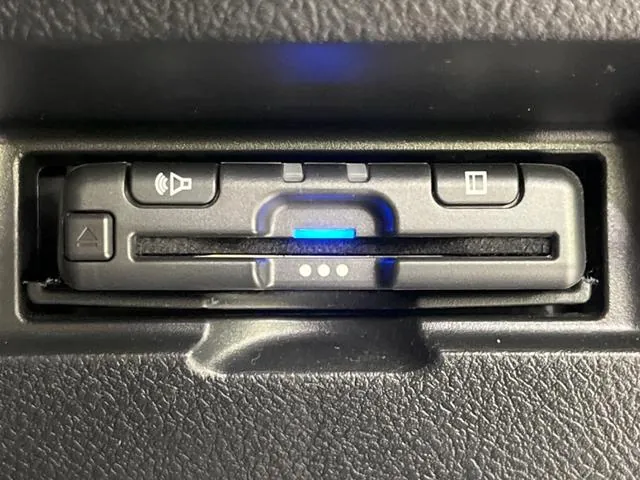 Toyota Yaris 2016 photo 5