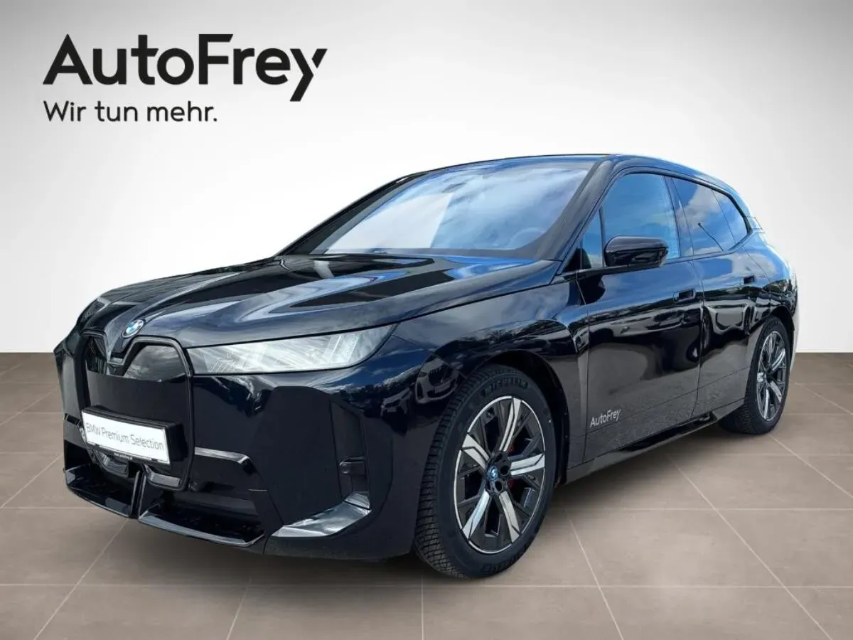 BMW Ix
