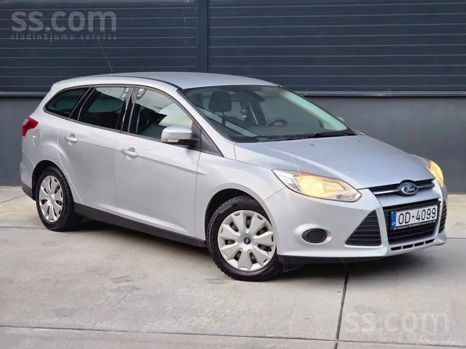 Ford Focus 2014 photo 4