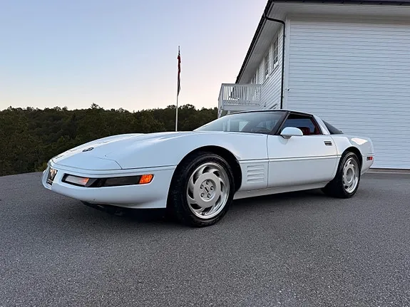 Chevrolet Corvette 1991 photo 3