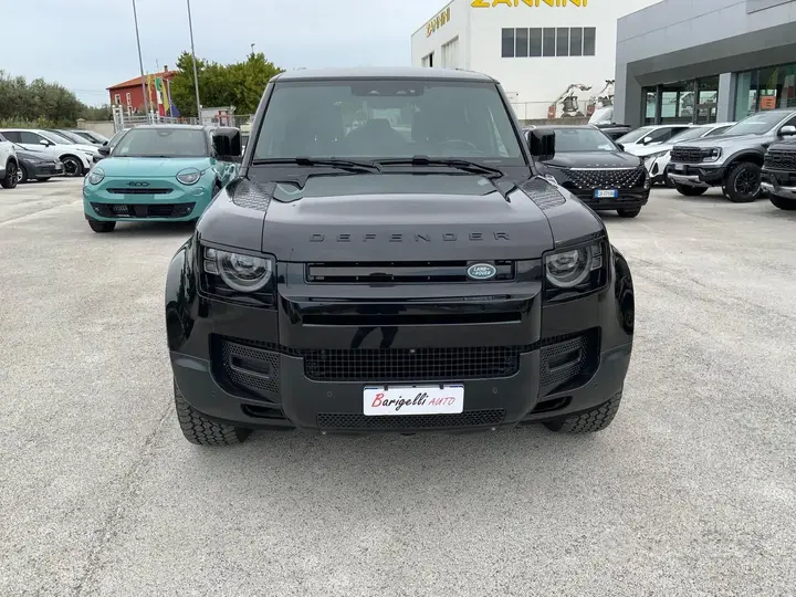 Land Rover Defender 2024 photo 3