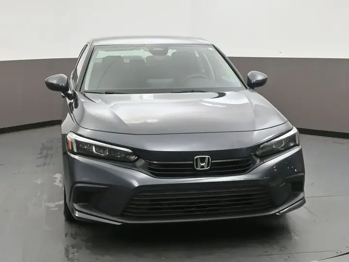 Honda Civic 2022 photo 2