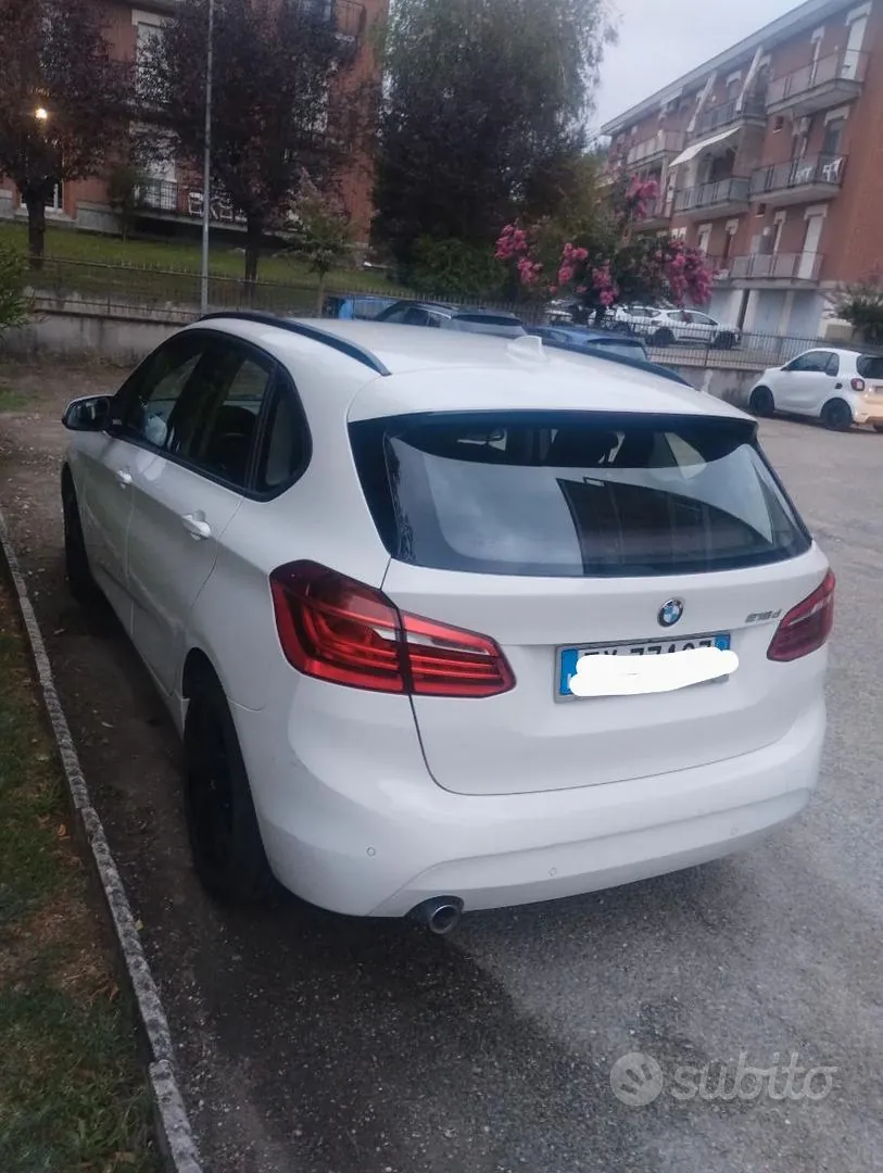 BMW 216 D Active Tourer 2015 photo 4