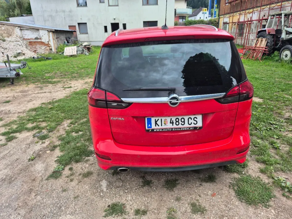 Opel Zafira Tourer 2018 photo 2