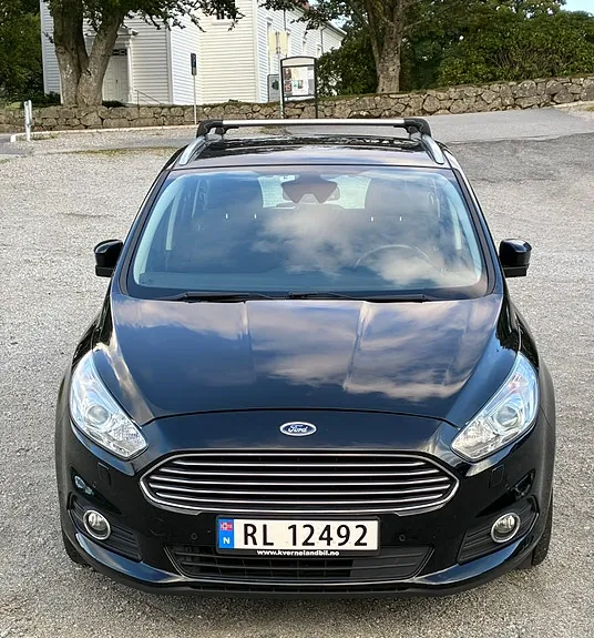 Ford S-Max 2016 photo 2