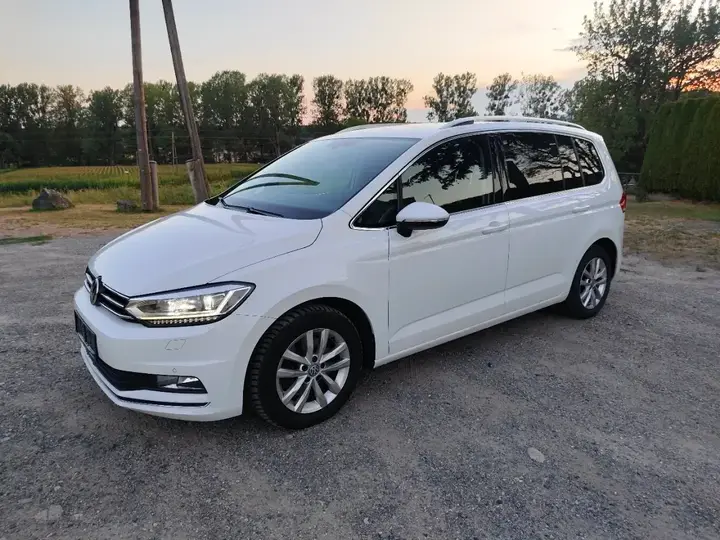Volkswagen Touran 2016 photo 3