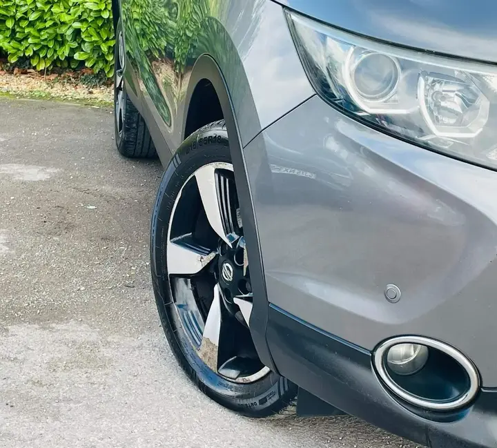 Nissan Qashqai 2015 photo 3