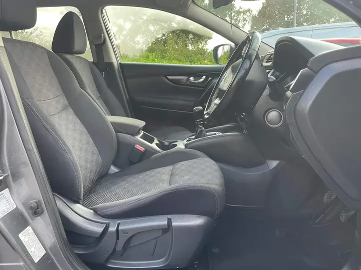 Nissan Qashqai 2015 photo 4