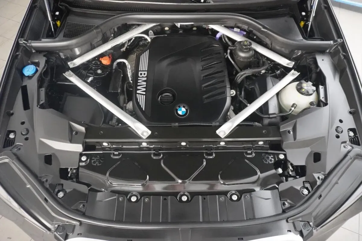 BMW X5 2023 photo 2