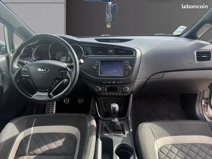 Kia Ceed 2017 photo 2