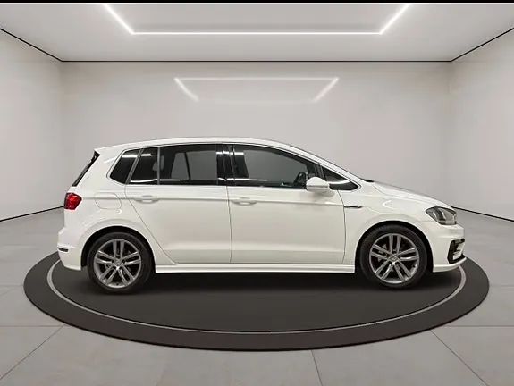 Volkswagen Golf Sportsvan 2016 photo 3