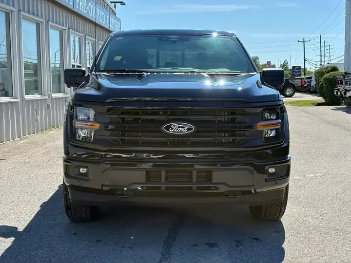 Ford F-150 2026 photo 4