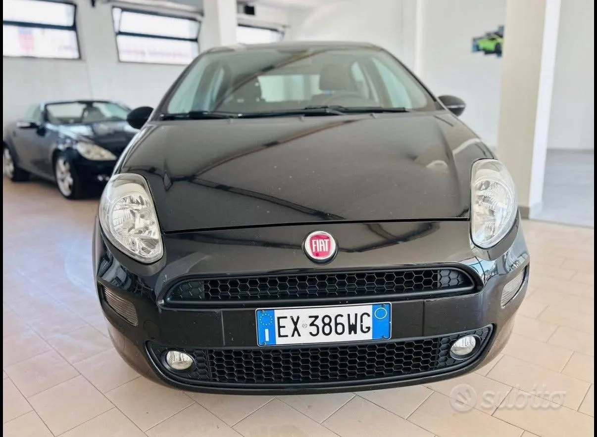 Fiat Punto 2014 photo 2