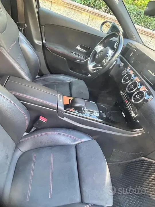 Mercedes-Benz A-Class 2018 photo 5