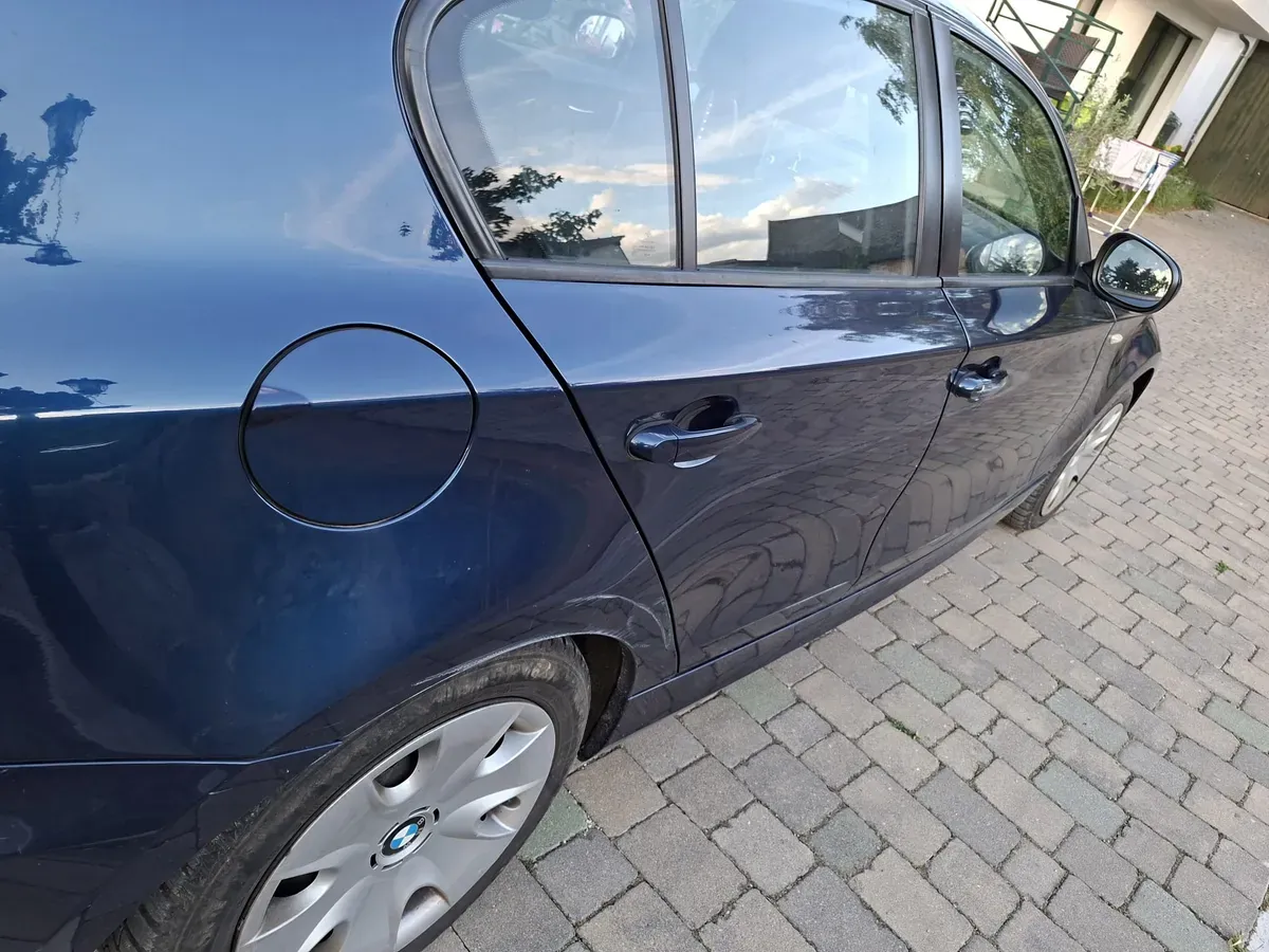 BMW 1 Series 2010 photo 3