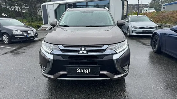 Mitsubishi Outlander 2017 photo 5
