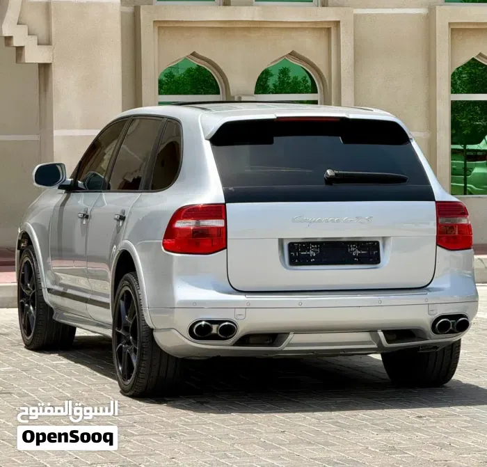 Porsche Cayenne 2011 photo 4