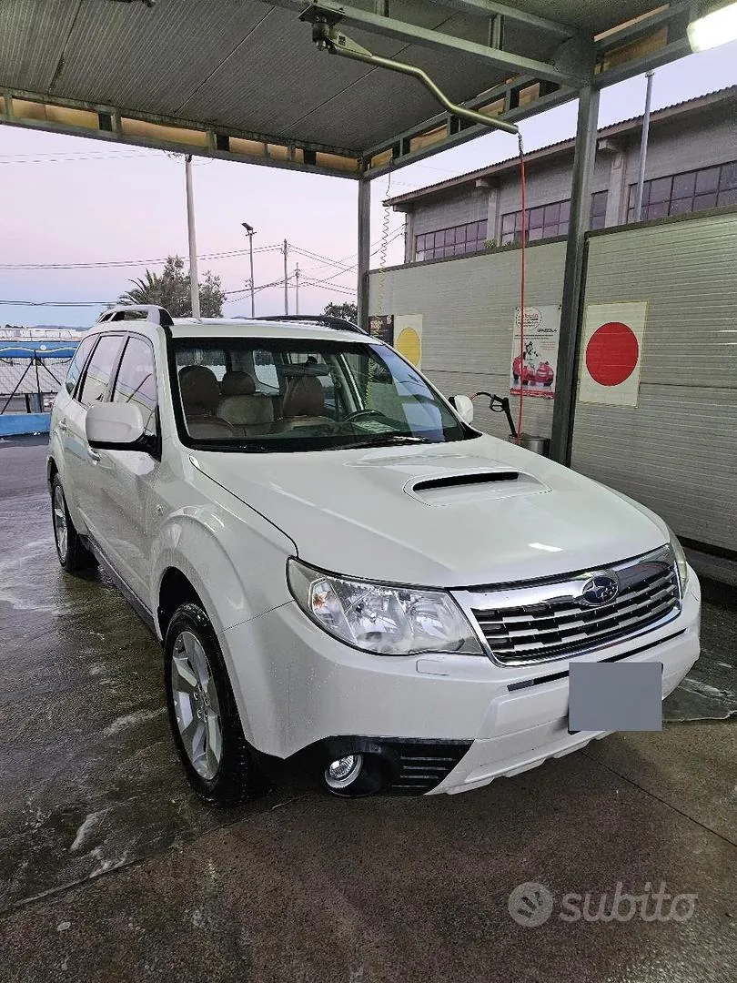 Subaru Forester 2010 photo 4