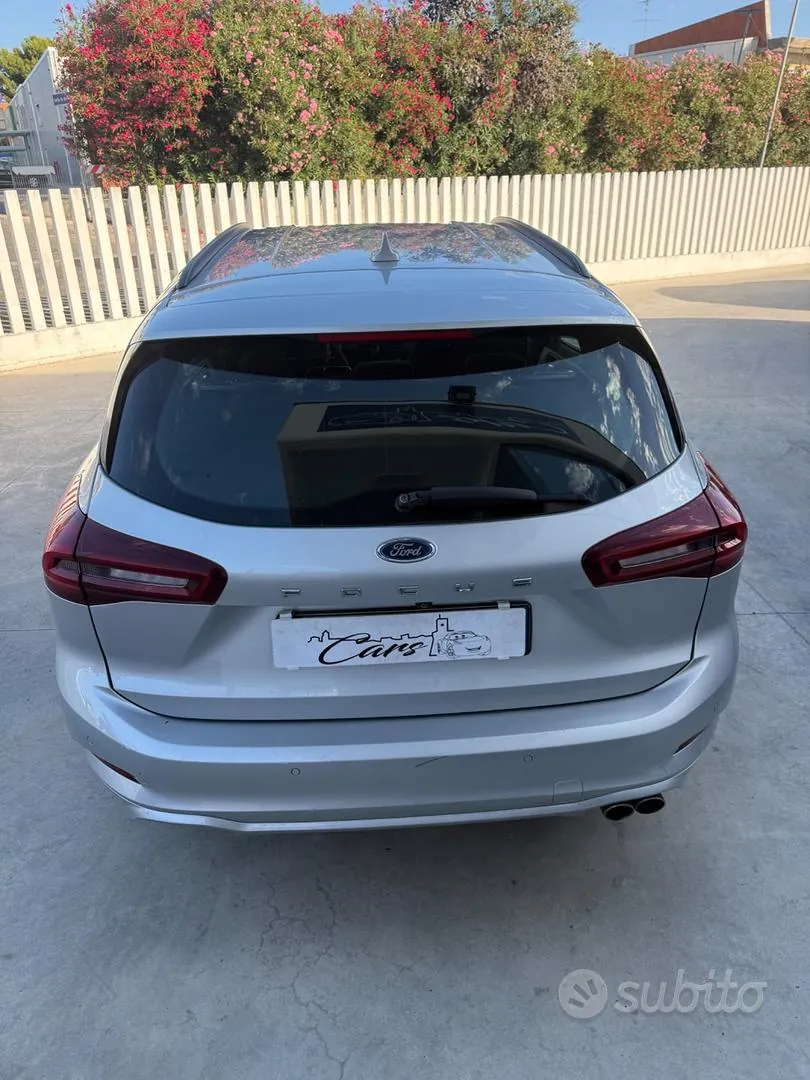 Ford Focus 2023 photo 5