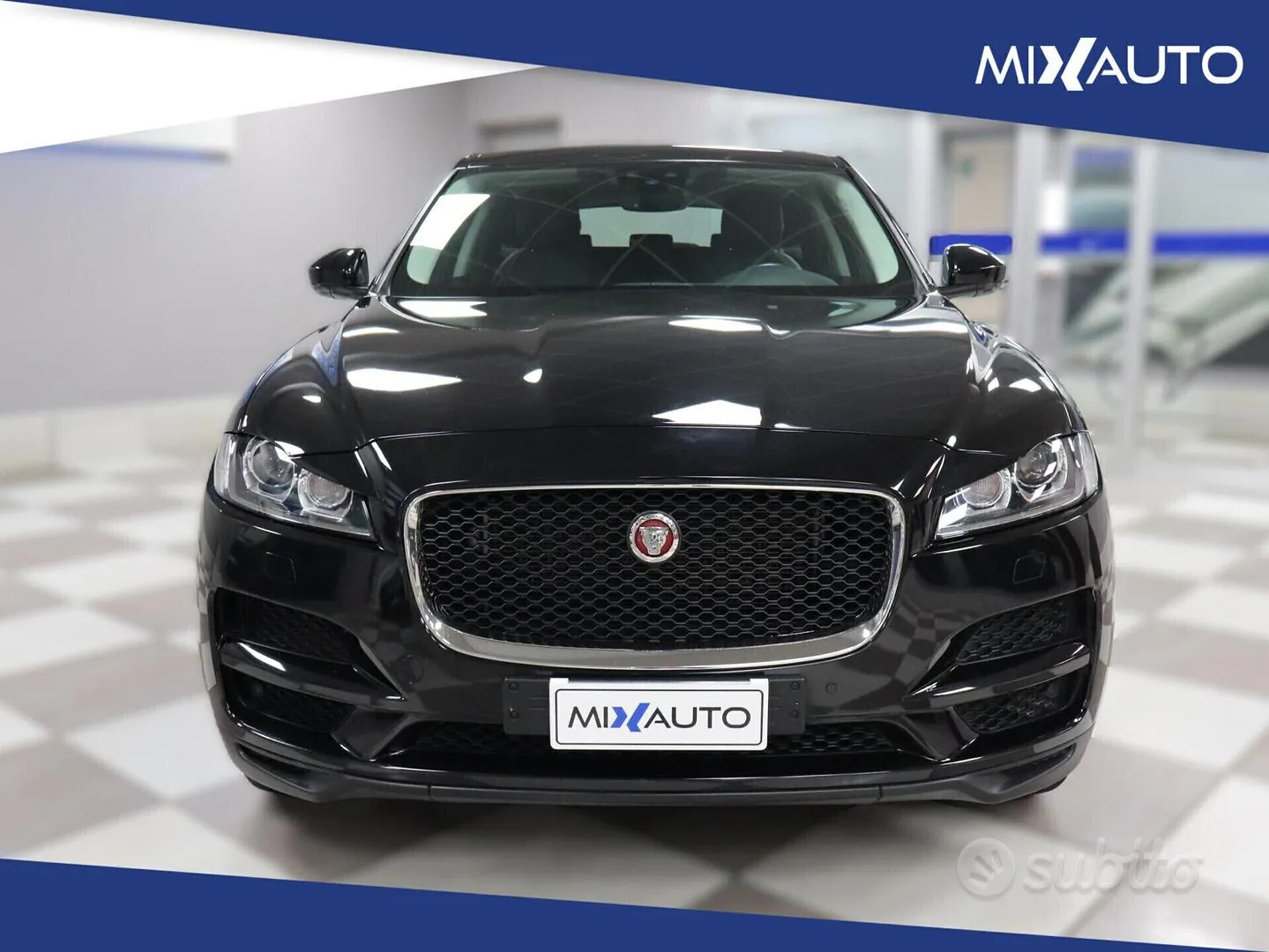 Jaguar F-Pace 2019 photo 2