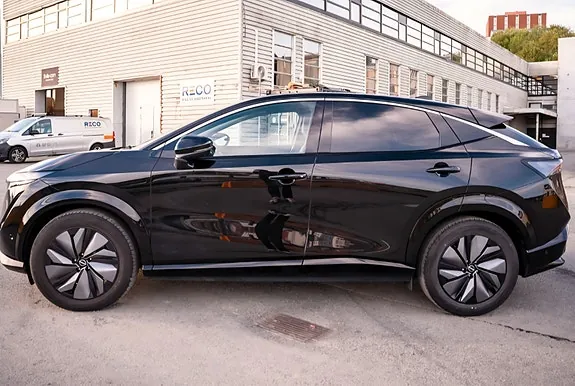 Nissan Ariya 2023 photo 2