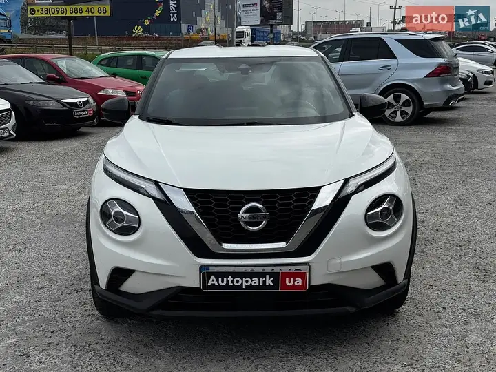 Nissan Juke 2021 photo 2