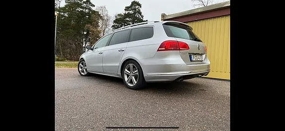 Volkswagen Passat 2015 photo 2