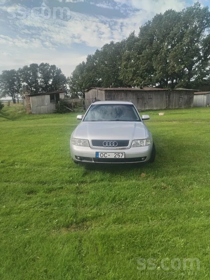 Audi A4 1999 photo 4