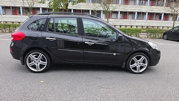 Renault Clio 2011 photo 5