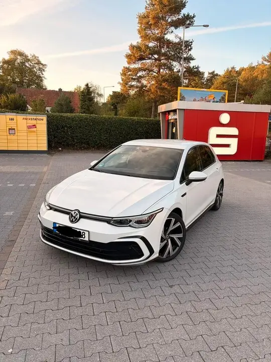 Volkswagen Golf 8 R Line