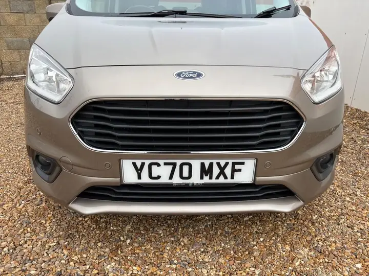 Ford Tourneo Courier 2020 photo 3