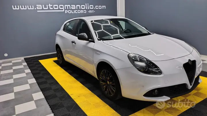 Alfa Romeo Giulietta 2017 photo 3
